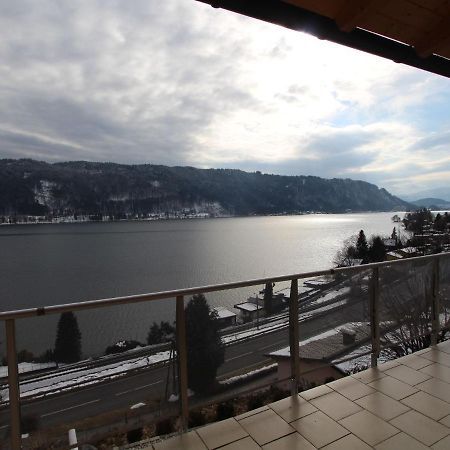 Apartment Directly On Lake Ossiach In Carinthia Stockelweingarten エクステリア 写真